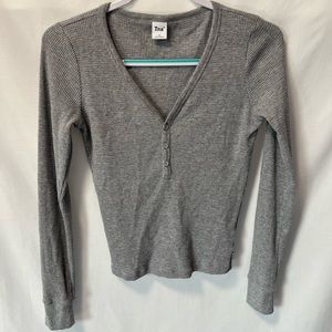 Aritzia Tna Button Down Waffle Fitted V-Neck Long Sleeve